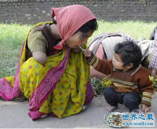世界25张你从未见过的人性照片，冲击你的心灵(www.uuziyuan.com)