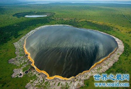 世界上最深的湖在哪个国家 像明镜一样吗(www.uuziyuan.com)