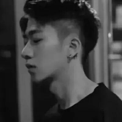 �ڰ��е�һ֧���_�⾳�������ͷ