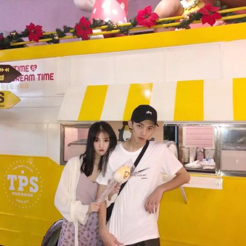 ĬĬ�Ŀ���ôװ��_Ģ��ͷ�����Ц