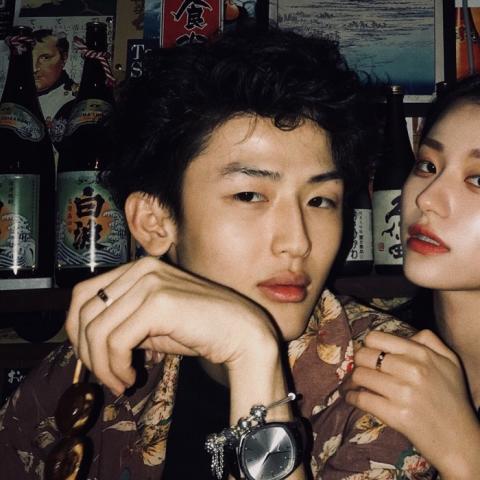 ��ɫ�������_�ֻ�羰�ŷ�ͷ��