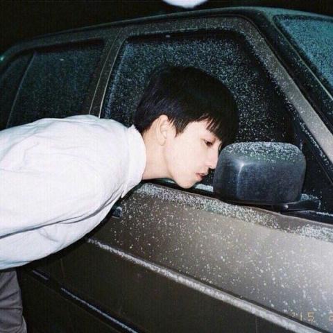 ϲ�����������_���ȵĿɰ�����ͷ