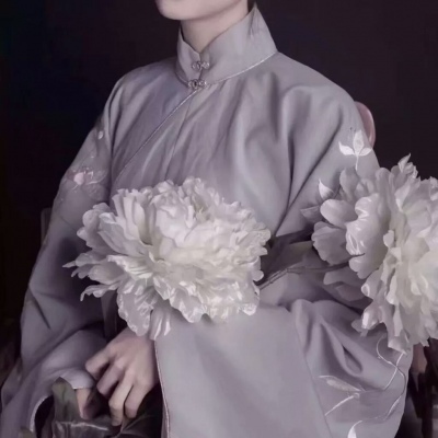 ���Կ�������_��Ʒ���˿�ͨͷ��