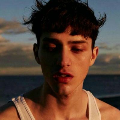 ����Ϧʰ_���⾳ͷ��