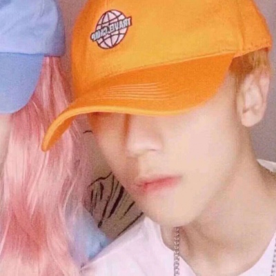 ��Զ׷Ѱ����_�ڰ׸�������ͷ��