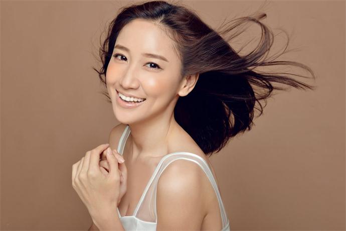 陈彦妃的现任男友是谁 时隔这么久终于秀恩爱了
