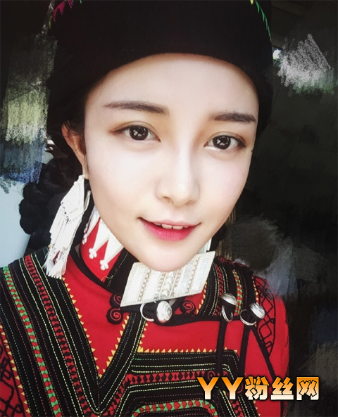 彝族美女吉布乌芝唯美私照 一站到底吉布乌芝个人资料男友是谁