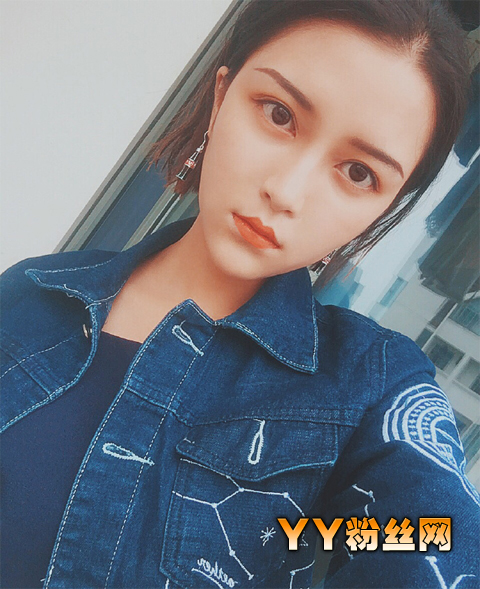 彝族美女吉布乌芝唯美私照 一站到底吉布乌芝个人资料男友是谁
