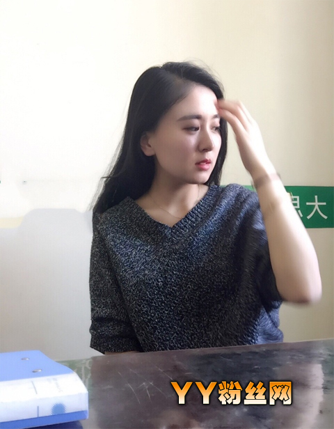 诗词美女刘倚含靓丽私照尽显女神范 一站到底刘倚含个人资料