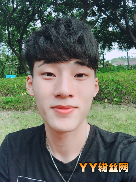 星动亚洲俞更钳帅气照片和哥哥同框 俞更钳和哥哥俩个人谁更帅