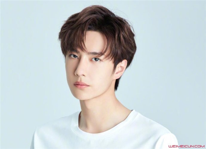 王一博学历多高 王一博在那所学校毕业网传他小学学历