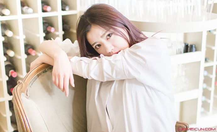 刘芮侨是哪里人 其因颜值高前凸后翘身材好被质疑整容