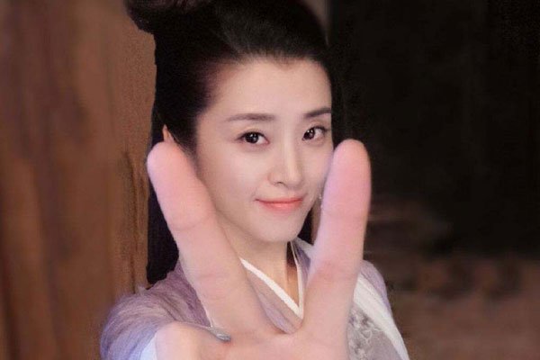 మ 6껹鱻ֶ