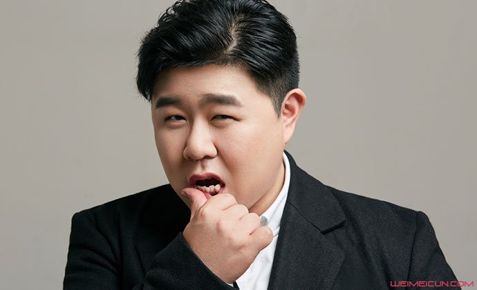 Ů��Ա���ֽ������ ���������ж��ѵ�̸���ۼ޵ز���