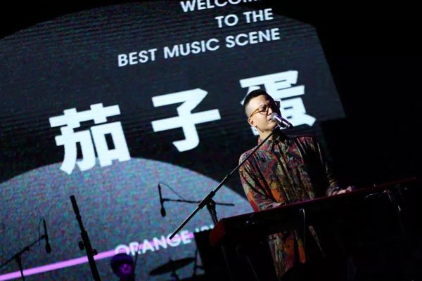 ���ӵ��ֶ�����������˭ ���ӻ�ͷ�ŶӸ��ϵ�������ʲô