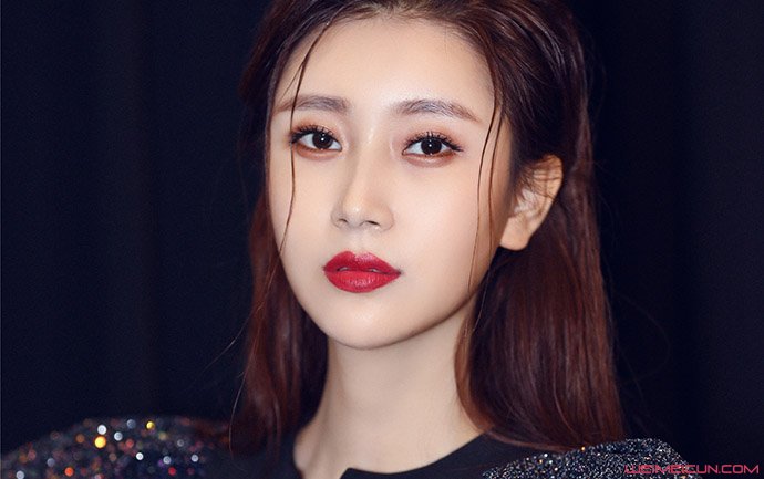 �³��¸������� ԭ��������ƾ�衰��Ⱦ��һ���ܹ�ע