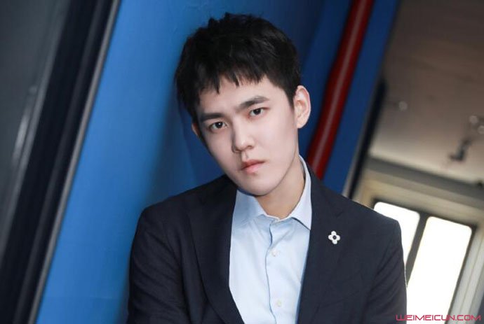 �ݵt�ܵ�Ů������˭ �������ϸ������ʷ�Լ���״���