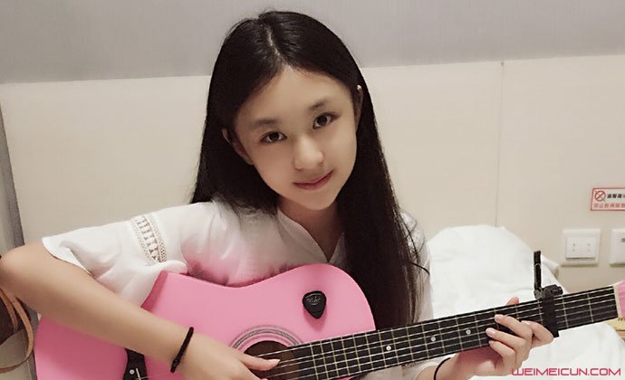 �����ؼ�������� ͯ�Ǻ����ظ�ĸ��˭��ô��Ϊ��Ա��