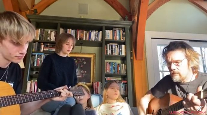 ��ɣ����һ�Ҽ������� һ�����ڻ�����а������غ���