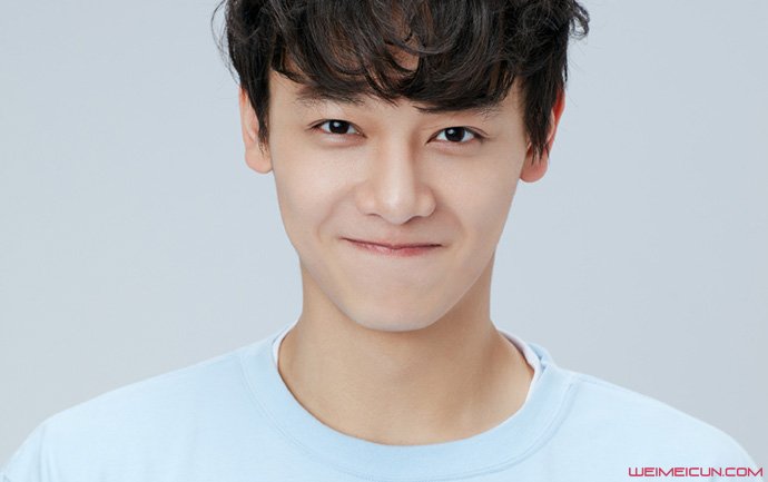 邱士纶几岁了 个人资料起底凭借宁云深一角圈粉