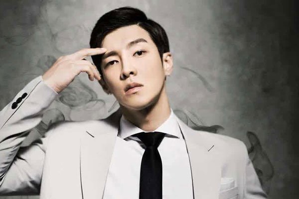 a爆是什么意思网络用语 帅气禁欲让人看起来舒服