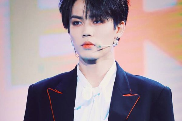 a爆是什么意思网络用语 帅气禁欲让人看起来舒服