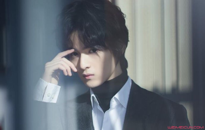 ������������ ��¶����ϸ���������Լ���ʵ����