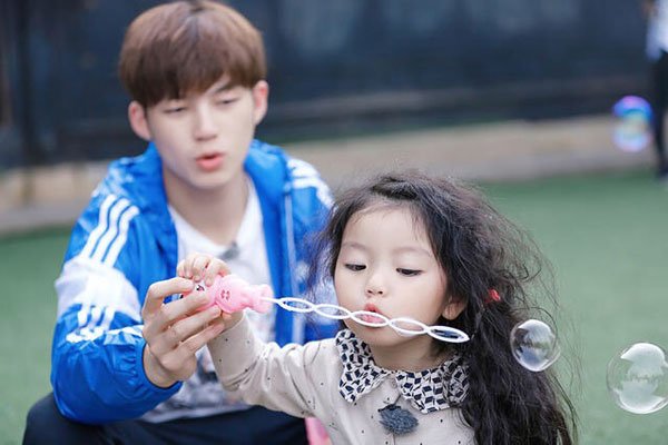 ��������ʷ �˶�Ա���ۻ�����Ȧ��չ�õĸ����ж��