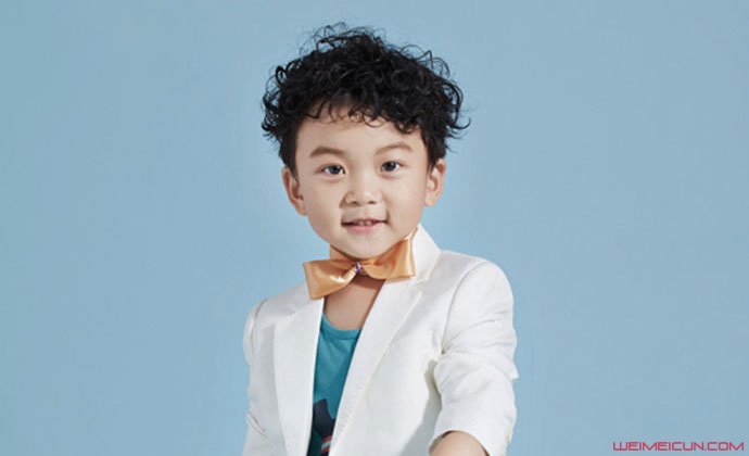 �������������� ͯ����������ĸ��˭������ͥ����