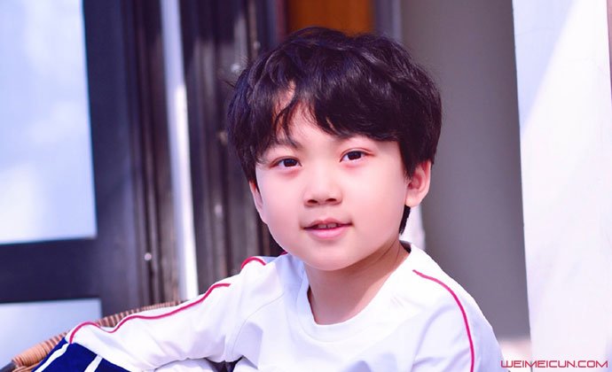 �������������� ͯ����������ĸ��˭������ͥ����