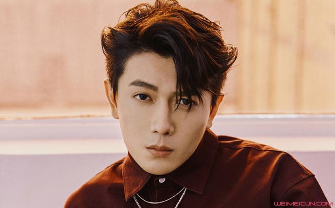 李亭哲家境怎样 详细资料及其早年经历起底